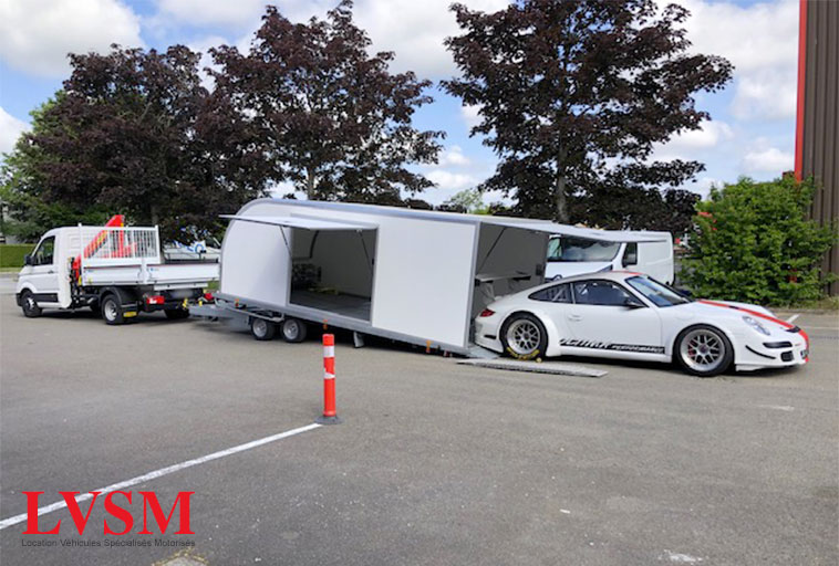 Camion-remorque Porte voiture 5,1 tonnes (5T1) - professionnel - Location  de Véhicules Spécialisés Motorisés avec ou sans chauffeur